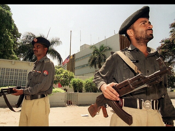 Talebani liberano famiglia Usa-canadese