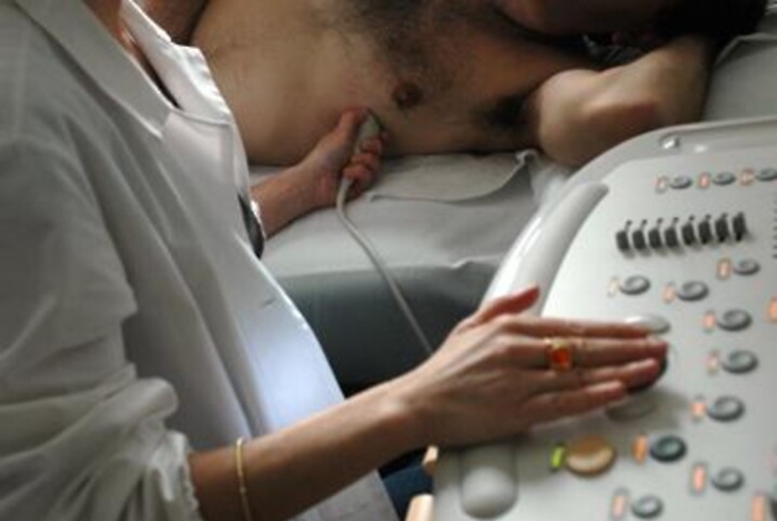 Milano, check-up del cuore sul Jumbo Truck