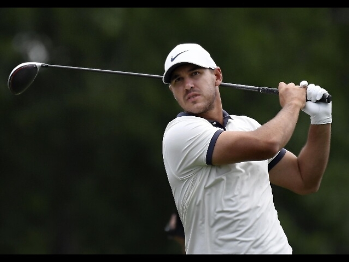 Festa Indipendenza sul green per Koepka