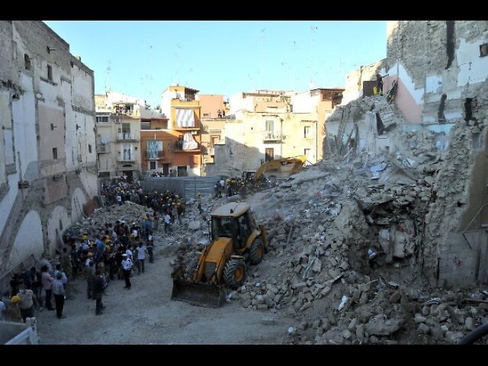 Crollo Barletta: in appello, 8 condanne