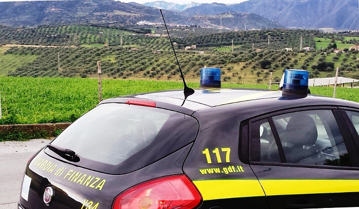 Truffa all'Ue, sequestrati beni a imprenditori agricoli nel Calatino