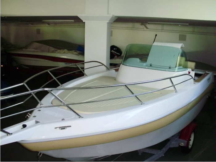 Vanno a Messina per rubare un motoscafo, un arresto