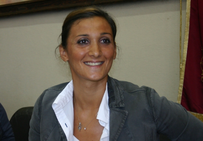 Gela, incendiata l'auto del presidente del Consiglio comunale