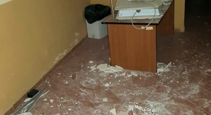 Palermo, crolla parte soffitto in Pta: medico resta ferito