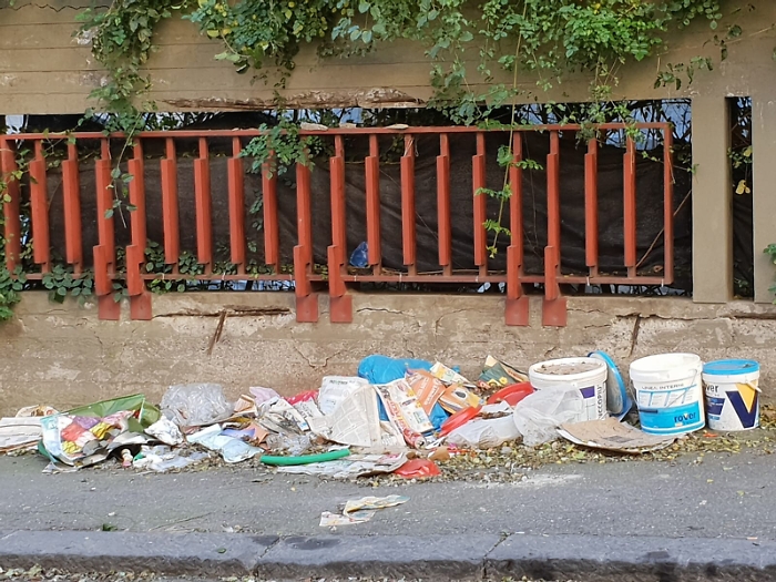 Catania: da oltre due mesi Via Bentivoglio &egrave; in queste condizioni