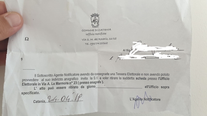 Catania: riceve notifica per ritirare la tessera elettorale ma non si trova