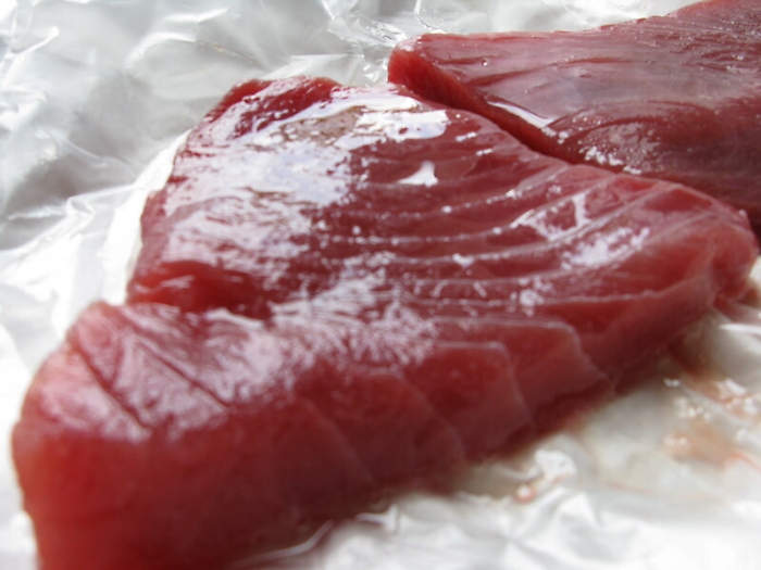 Intossicazione da tonno a Palermo, in 10 finiti in ospedale