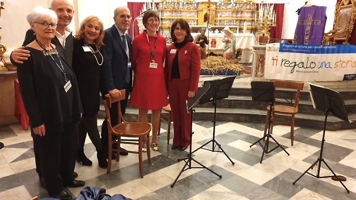 "Ti regalo una storia": dieci anni di educazione attraverso i libri