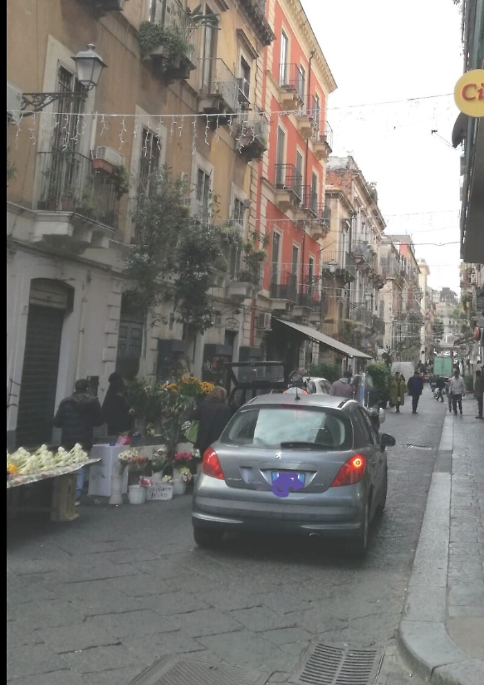 Catania, via Pacini: "A proposito di zone a traffico limitato"