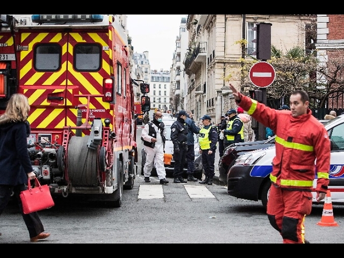 Incendio Parigi, sospetta in psichiatria