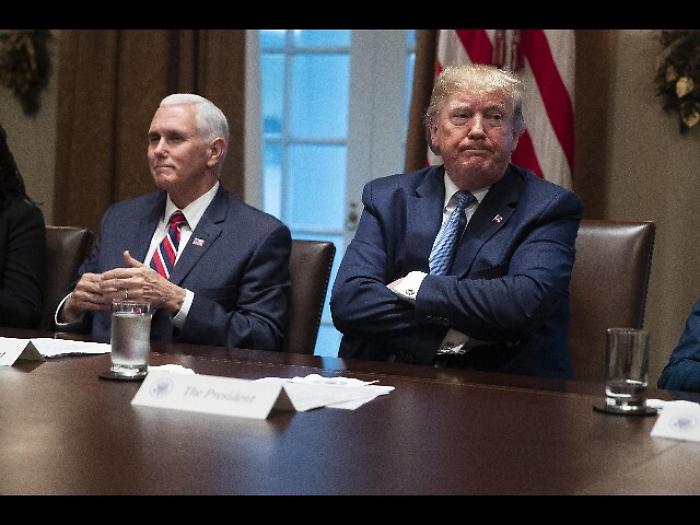 Da Trump 'abuso di potere e ostruzione'