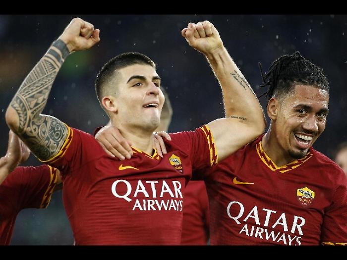 Europa League: Roma, Smalling e Pellegrini in dubbio