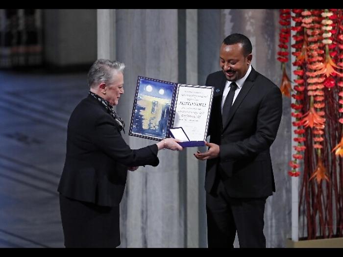 Premier etiope riceve Nobel per la pace