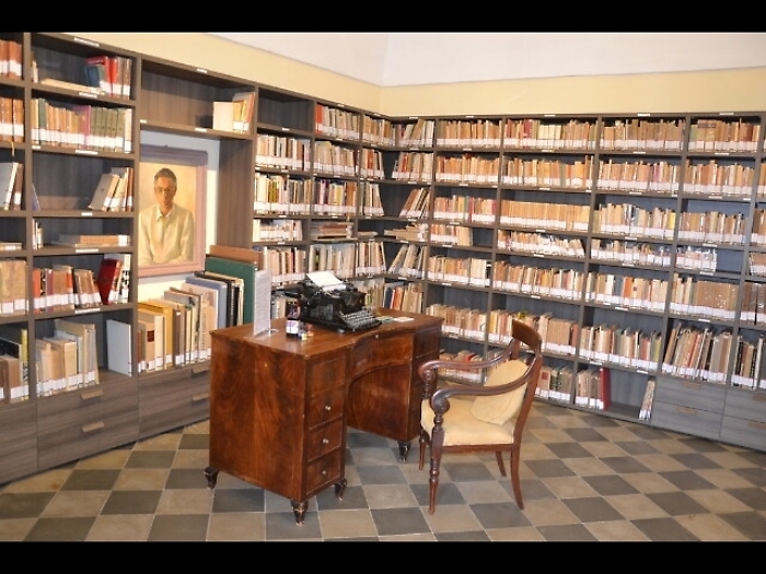 A rischio le carte del poeta Sinisgalli