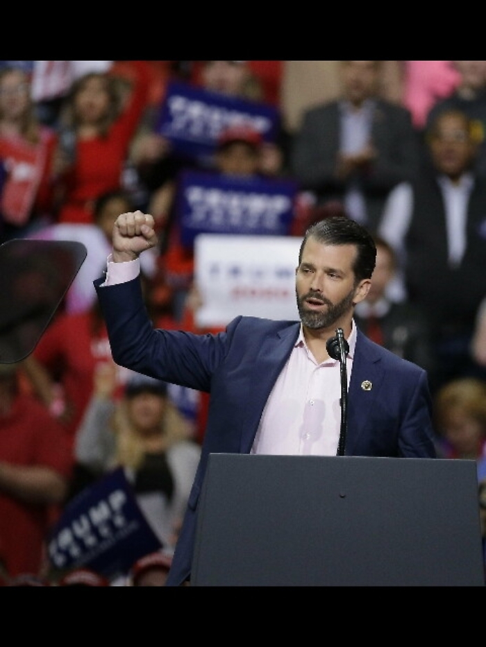 Donald Trump Jr scriver&agrave; un libro
