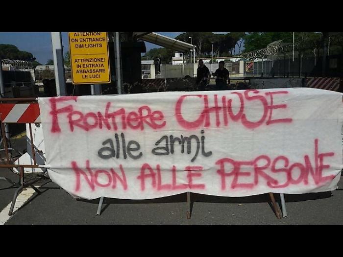 Camp Darby: pacifisti davanti a base Usa