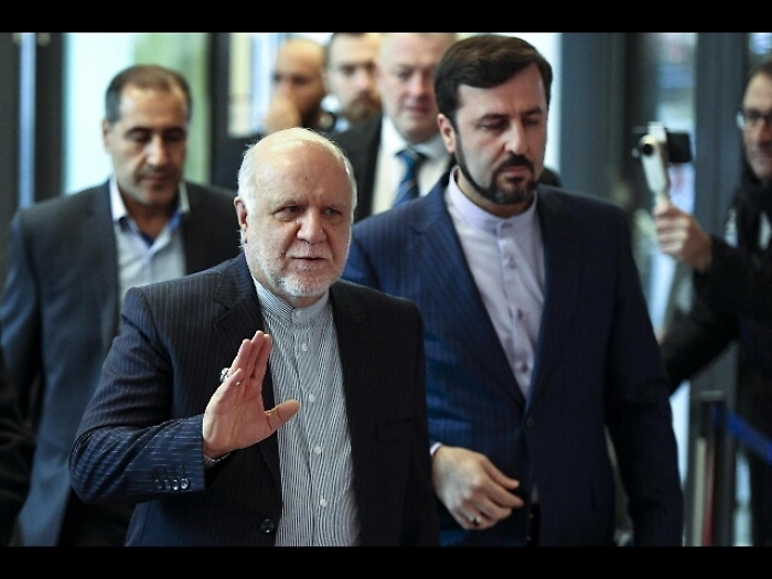 Iran: Roma non ci compra pi&ugrave; petrolio