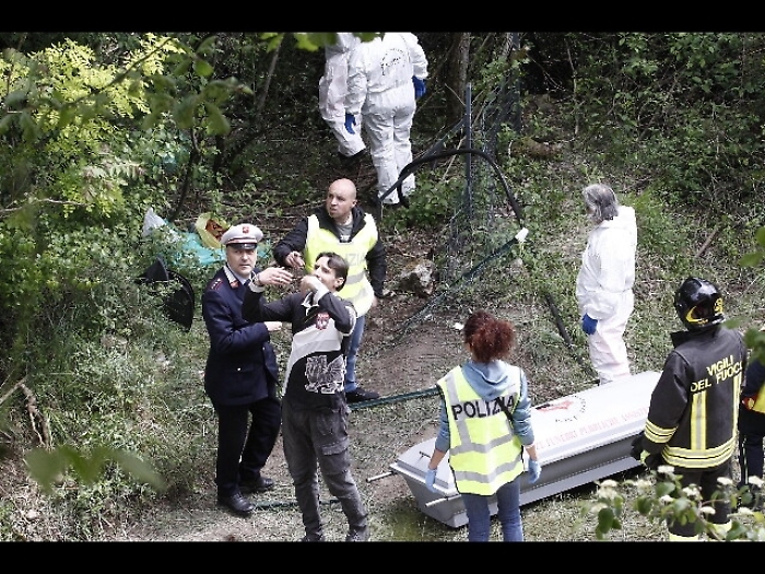 Bus in scarpata: arrestato l'autista
