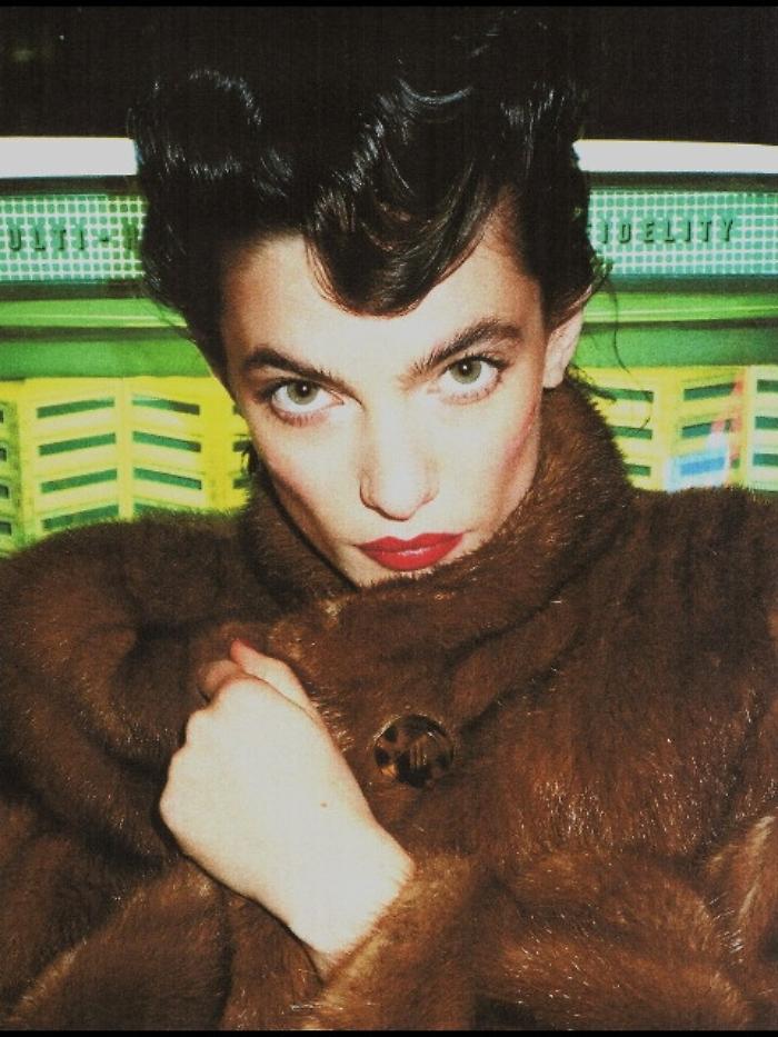 Venere in fur riciclata e rimessa a modello