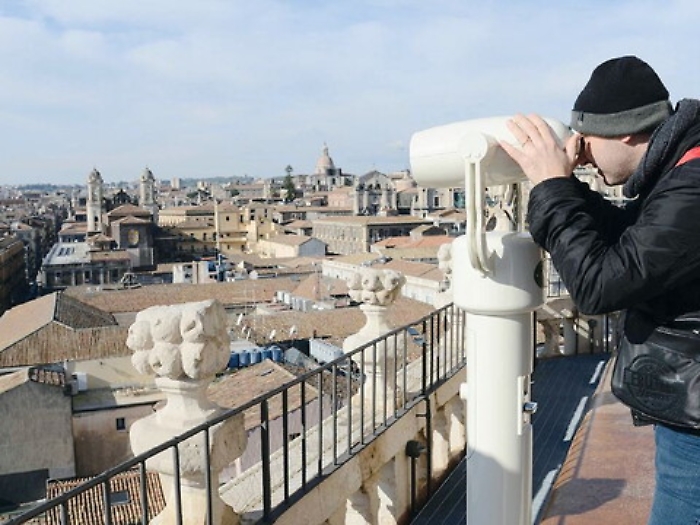 Catania vista dall'alto: scrigno d'arte e bellezze naturali