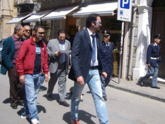 Crocetta a Vittoria: &laquo;Sfido Cosa Nostra e Stidda che vogliono soffocare la nostra economia&raquo;