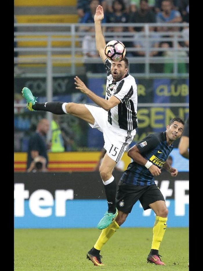 Juve: Barzagli, puntiamo a 6/o scudetto