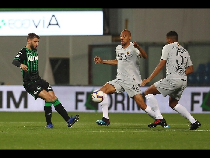 Fumogeni al Mapei, individuati tifosi