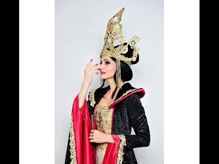 Cuccarini sar&ograve; La regina di ghiaccio