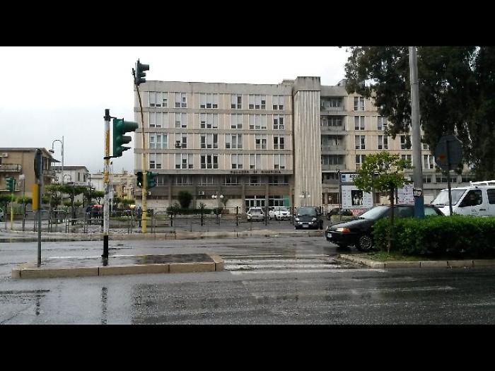 Archiviate accuse abuso contro bidello