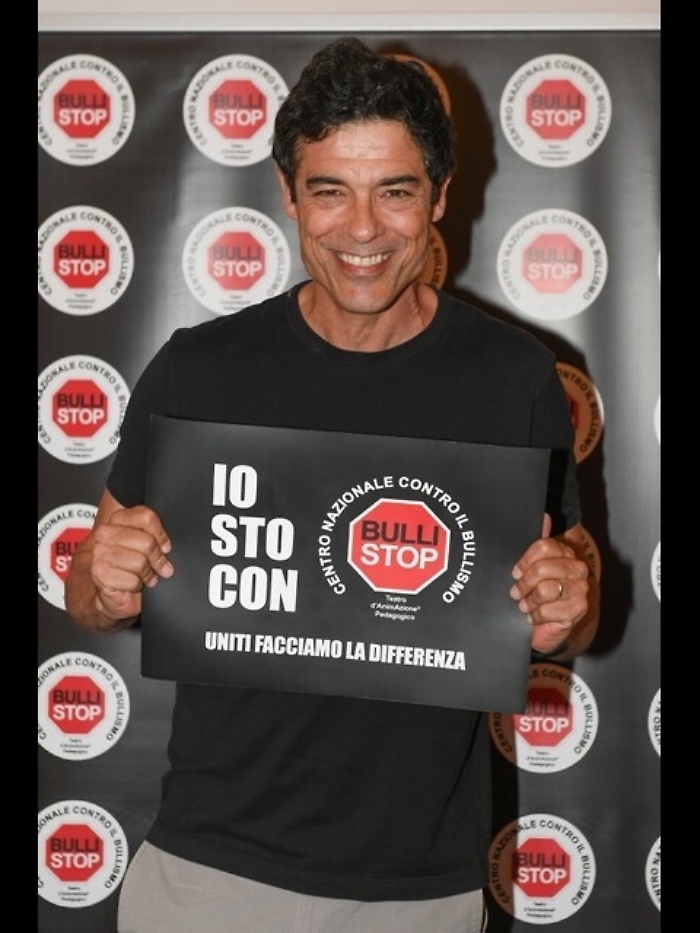 Bulli Zoo, show studenti contro bullismo