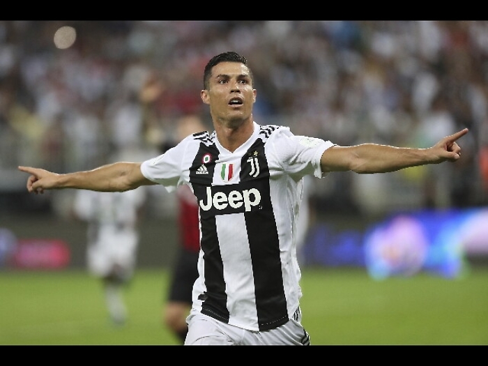 Auguri della Juve per i 34 anni di CR7