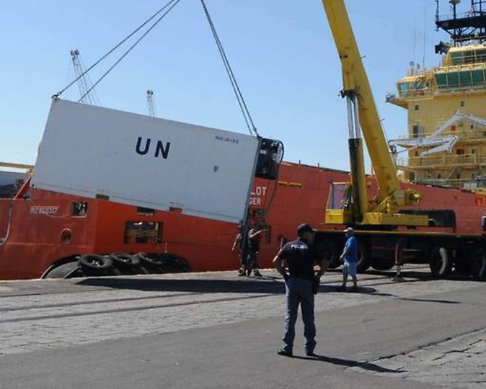 25 dei 49 morti sul barcone in obitorio a Catania