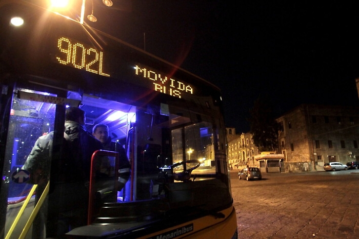 Strisce blu notturne, movida bus e taxi agevolati: tutte le novit&agrave; in vigore a Catania