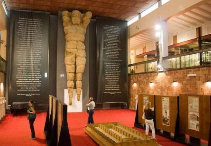 Beni culturali, Faraone all’attacco ”Basta esercito custodi e orari sindacali”