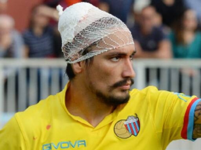 Bilanciere gli cade sulla testa Sebastian Leto in terapia intensiva