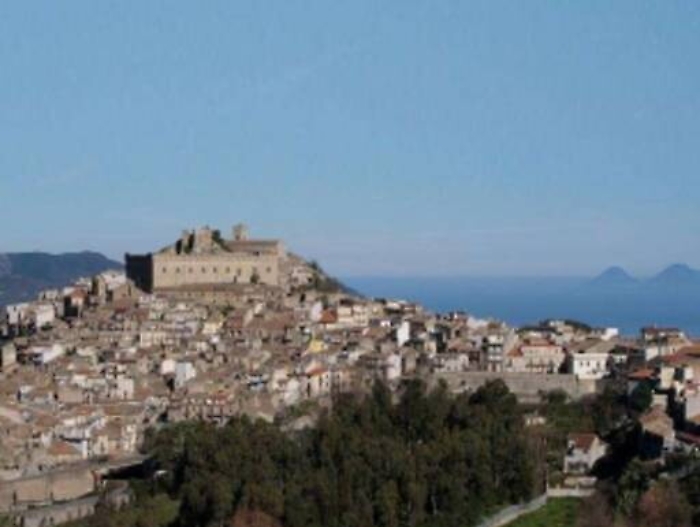 Borgo pi&ugrave; bello d&rsquo;Italia, l&rsquo;assessore Li Calzi: &laquo;Votate Montalbano Elicona&raquo;