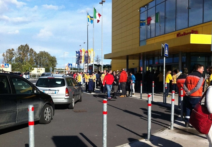 Catania, evacuata l’Ikea ”Problemi all’impianto elettrico”