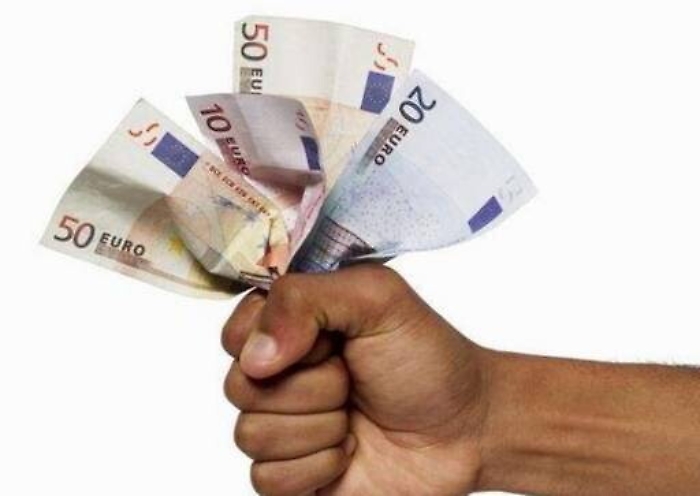 Catania, imprenditori chiedevano ai clan di recuperare i crediti: trenta arresti per mafia