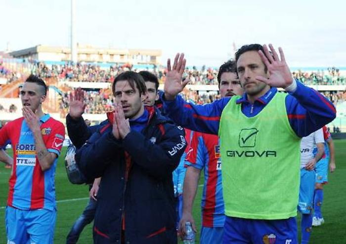 Catania perde col Frosinone, ed &egrave; ultimo Al &ldquo;Massimino&rdquo; fischi e contestazioni