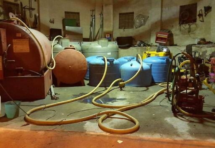 Catania, pompa di gasolio abusiva Sette persone in manette per contrabbando