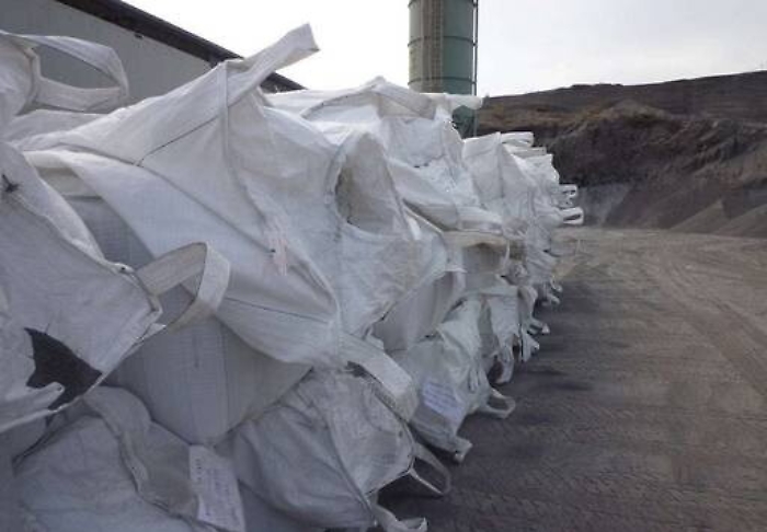 Catania, sacchi nel fondale della Scogliera Il recupero slitta: se ne riparla in autunno