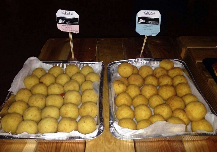 Cibo e racconto: la cultura siciliana si gusta a tavola con i “babbaluci”