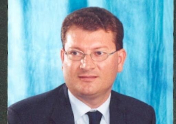 Colpi di fucile contro garage proprietà dell’ex sindaco