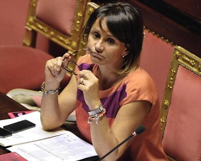 Comune di Cefalù chiede 208 mila € a senatrice Vicari