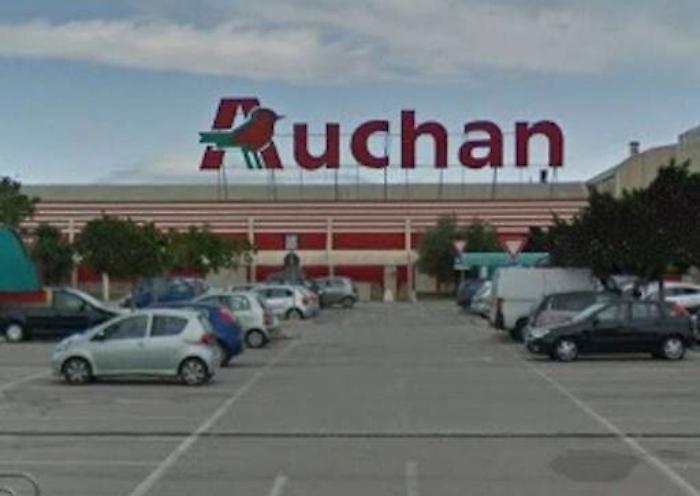 Crisi dei consumi e concorrenza sleale Auchan soffre, in Sicilia 267 in mobilit&agrave;
