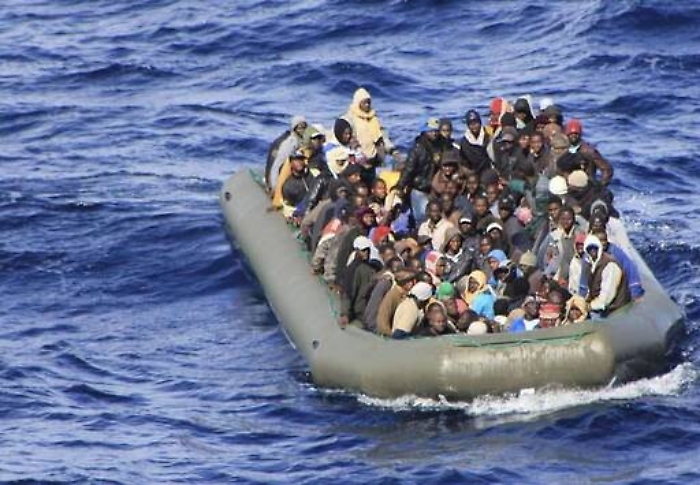 Cristiani gettati in mare dai musulmani A Palermo arrestati 15 migranti sbarcati ieri