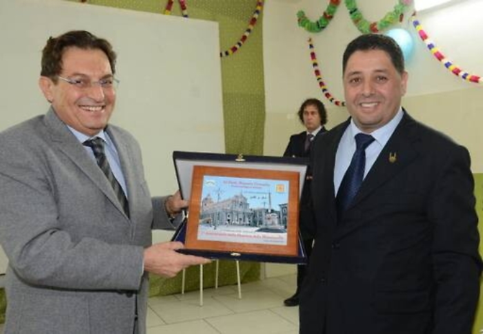 Crocetta alla moschea di Catania «Dialogare con l’Islam moderato»