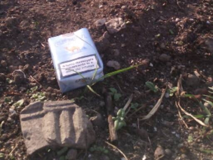 E’ caccia ai tombaroli nelle campagne di Noto: buche profonde e reperti danneggiati