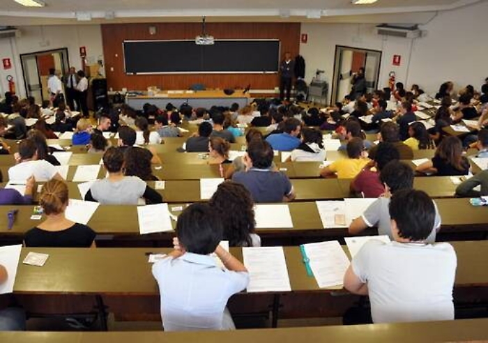 Enna, Università di Medicina romena il Miur dice no, ma il corso parte