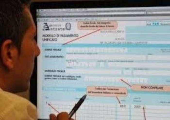 Meno tasse sulle tredicesime, cosa c'è nella riforma del Fisco